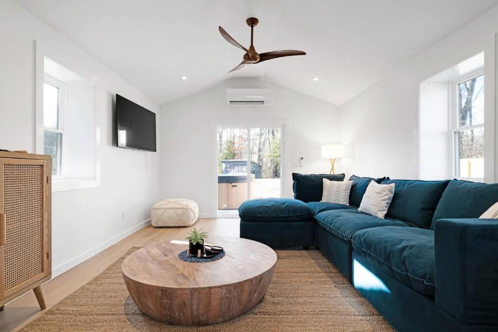 New Paltz Zen Wellness Cabin W/ Hot Tub Luaran gambar