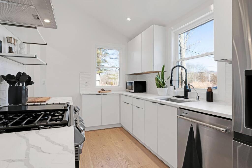 New Paltz Zen Wellness Cabin W/ Hot Tub Luaran gambar